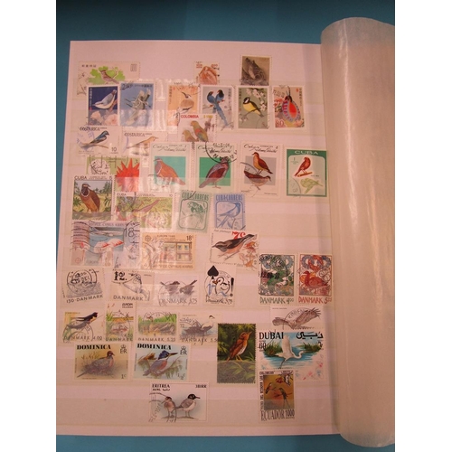 214 - Stamps - Theamatics - Birds in stockbook (1000+)