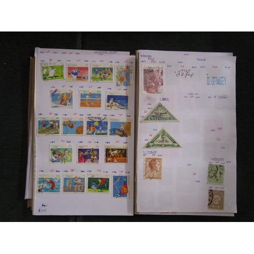 230 - Stamps - Collection of stamps