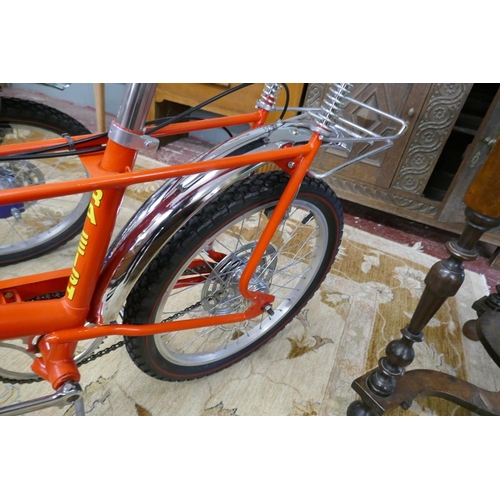 320 - MKII Raleigh Chopper Infrared in stunning as new condition restored with electronic siren