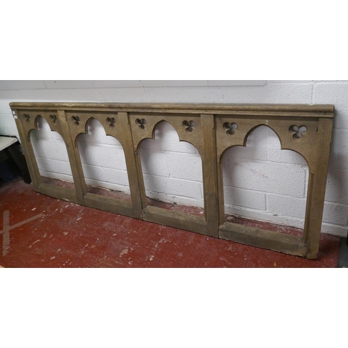 348 - Antique Alter rail