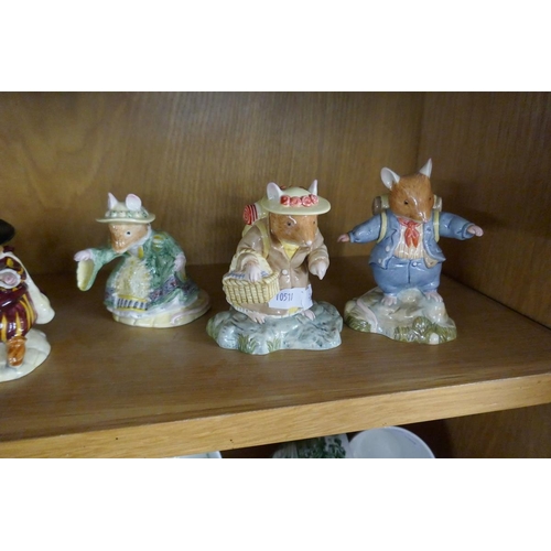 364 - Collection of 6 Royal Doulton Bramley Hedge figurines