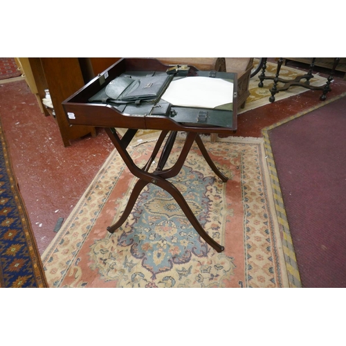 379 - Folding campaign desk