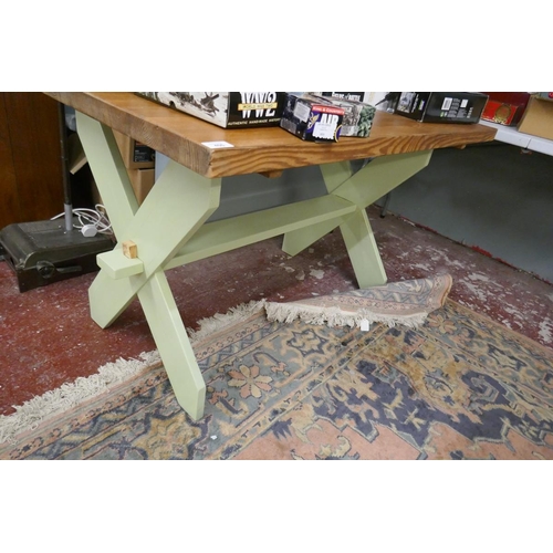 406 - Pine kitchen table - Approx size: L: 120cm W: 81cm H: 74cm