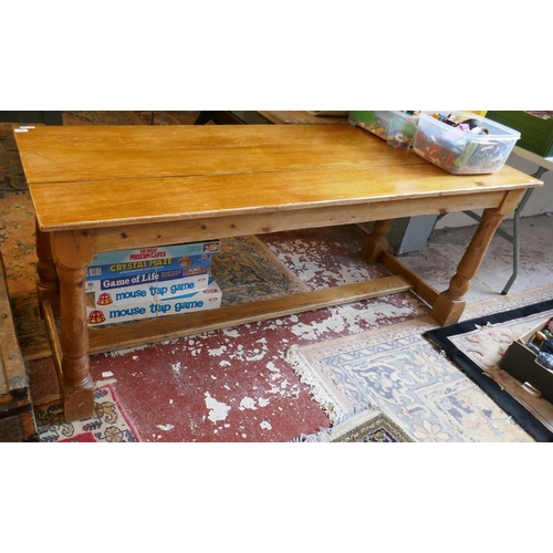 408 - Antique refectory table - Approx size: L: 180cm W: 68cm H: 72cm