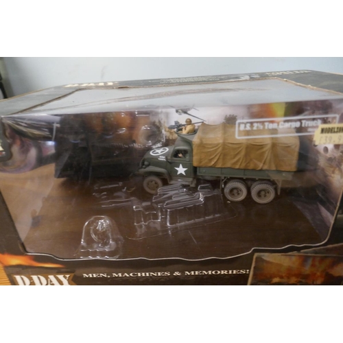 416 - Collection of military vehicles - Forces of Valor 1:32