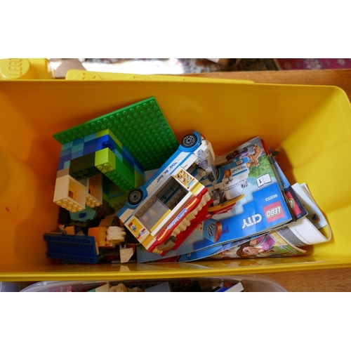 428 - Collection of Lego (4 tubs)