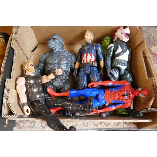 441 - Collection of action hero toys