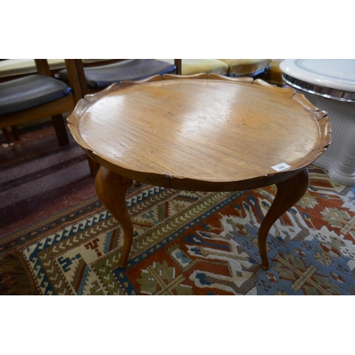 496 - Mid-century occasional table