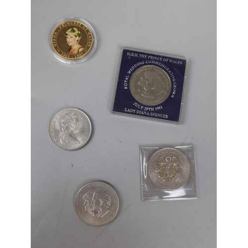 83 - Collection of commemorative coins - Diana Princess of Wales