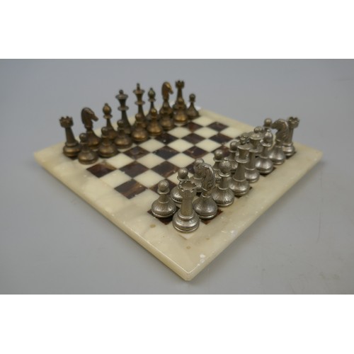 115 - Miniature vintage Italian chess set