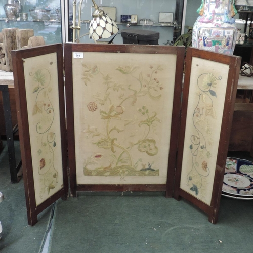 263 - Embroidered folding fire screen