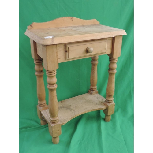 286 - Small pine washstand