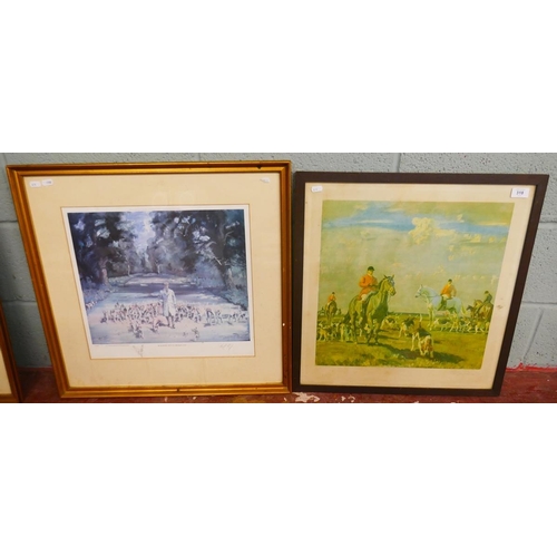 318 - 2 prints - 'On The Moors' signed Munnings & 'Walking Out' signed Michael Lyne