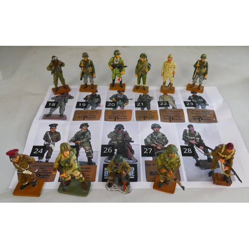 424 - Collection of military figures to include Del Prado, King & Country etc