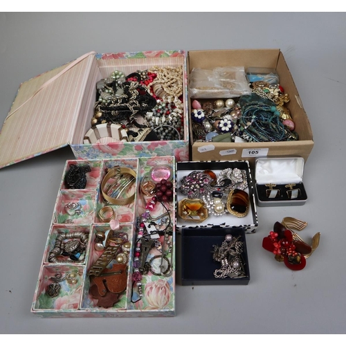105 - Collection of costume jewellery to include silver