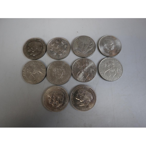 124 - Collection of commemorative coins
