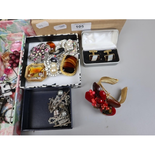 105 - Collection of costume jewellery to include silver