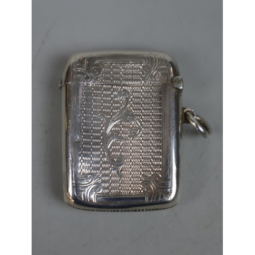 11 - 4 hallmarked silver Vesta cases - Approx weight: 90g