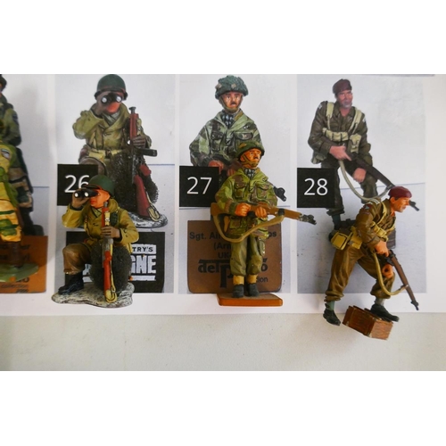 424 - Collection of military figures to include Del Prado, King & Country etc