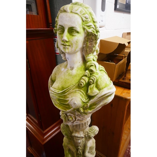 472 - Antique garden bust of maiden on plinth - Approx height: 148cm