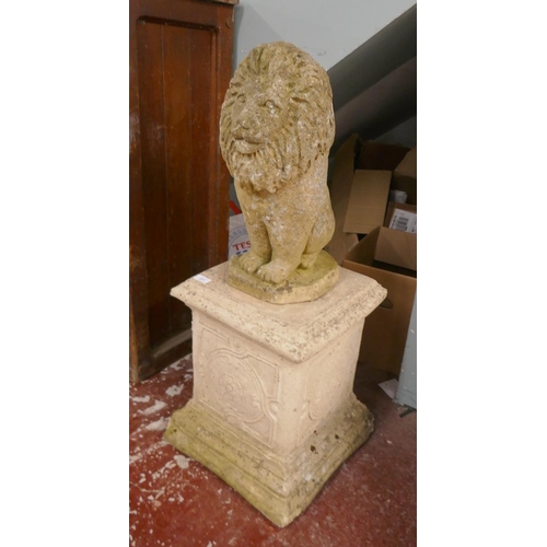 371 - Stone lion on plinth - Approx height: 97cm