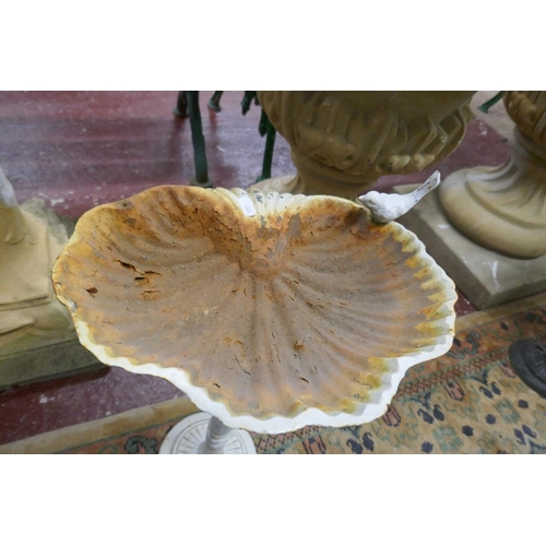 376 - Cast iron birdbath - Approx height: 60cm