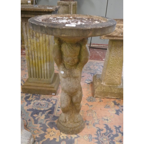 400 - Stone birdbath - Approx height: 72cm