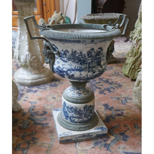 421 - Ceramic and metal blue and white planter - Approx height: 49cm