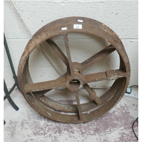 423 - Pair of shepherds hut wheels - Approx diameter: 65cm