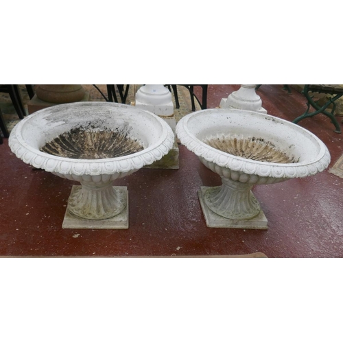 452 - Pair of large antique metal planters - Approx height: 49cm & diameter: 75cm