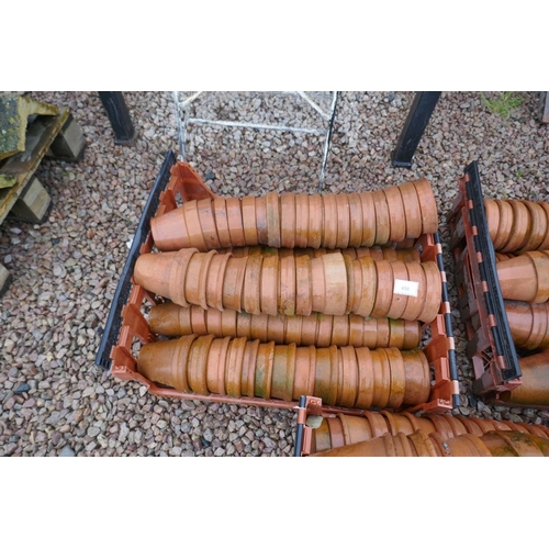 458 - Good collection of terracotta plant pots to include Sankey Bulwell