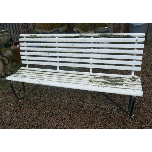 463 - Garden bench