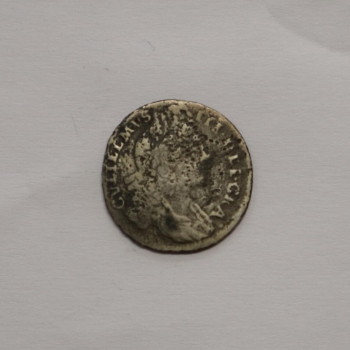 140 - William III 1696 sixpence