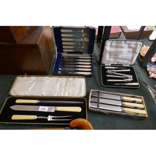 278 - Cased flatware