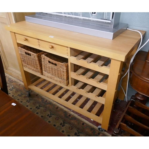 403 - Kitchen island - Approx size W: 120cm D: 62cm H: 89cm