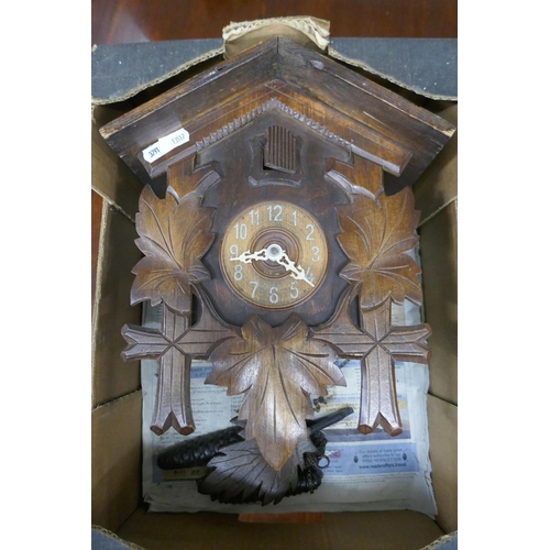 405 - Vintage cuckoo clock