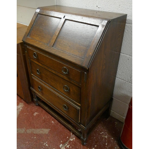 435 - 3 drawer bureau