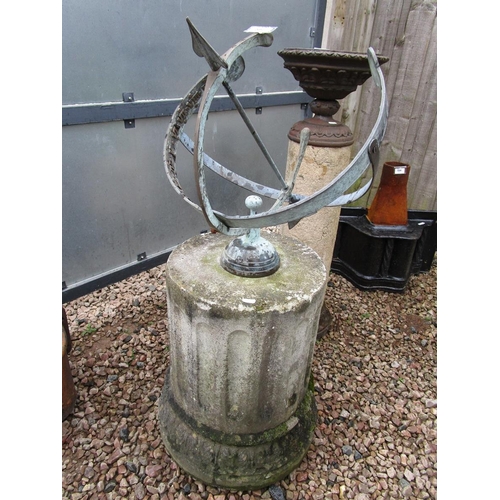 592 - Armillary on stone base - Approx height: 97cm