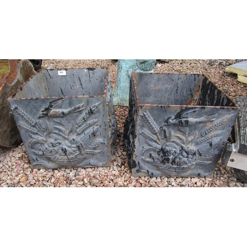 625 - Pair of cast iron planters - Approx size W: 36cm D: 36cm H: 34cm