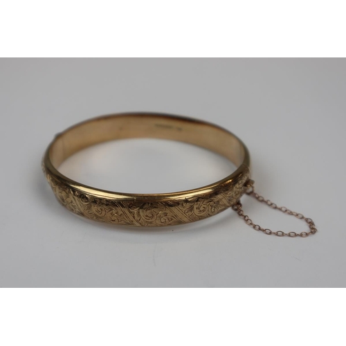 72 - 9ct gold bangle