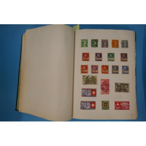 314 - Stamps - Foreign good selection in 2 binders including some China