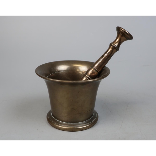 203 - Victorian pestle & mortar