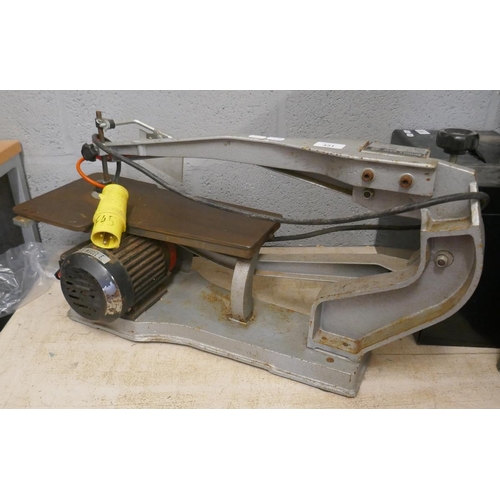 331 - Scroll saw