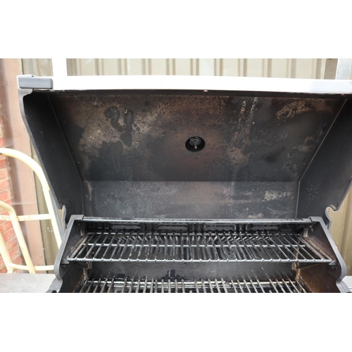 475 - Gas barbecue by KitchenAid (hardly used)