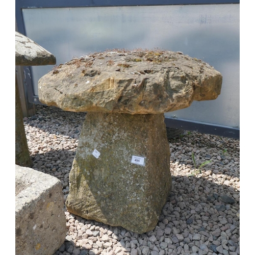 495 - Antique staddle stone