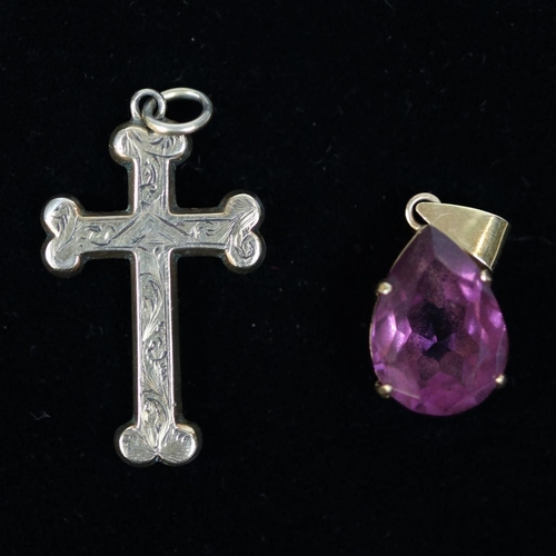 56 - 9ct gold amethyst set pendant together with a 9ct gold crucifix