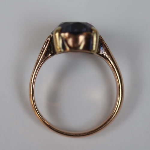 57 - 9ct rose gold amethyst set ring - Size K