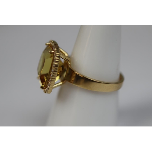 70 - Fine 18ct gold citrine & diamond set ring - Size N