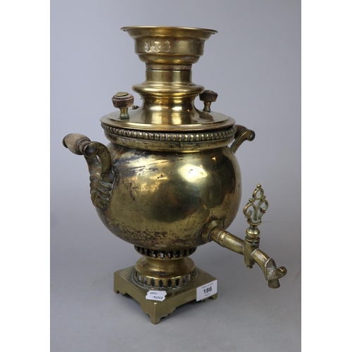 186 - Early Russian brass samovar - Approx height: 37cm