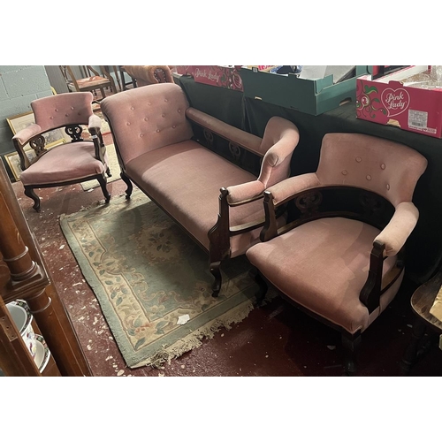 271 - Chaise lounge and pair of matching tub chairs